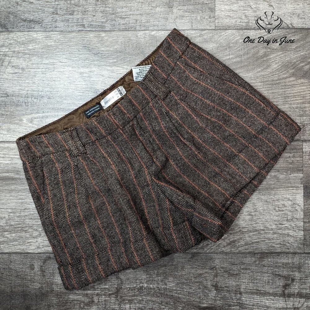 Berksha Moroccan Made Shorts Size UK6